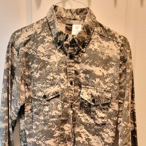 DigiCamo buttondown hunting shirt medium